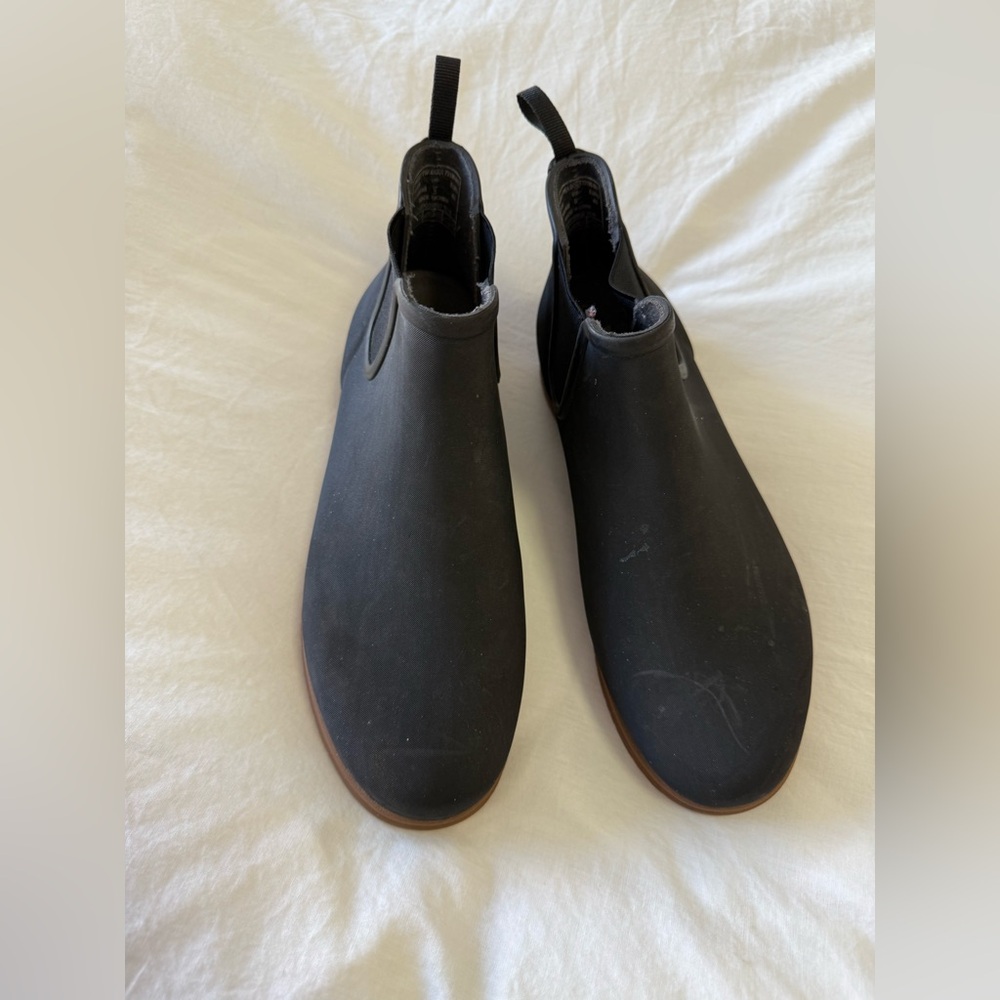 Bogs | Women's 9 | Sweetpea Ankle Waterproof Rubber Rain Boots Waterproof Black - Picture 2 of 8